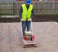 compacting paving